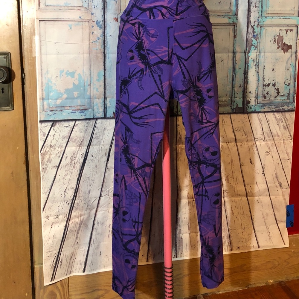 *RARE NBC jack leggings